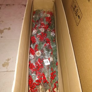 Girlanda świąteczna z głogiem i szyszkami 130cm ASC27212